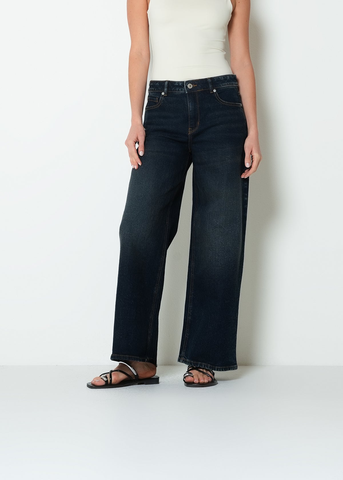Jean flare tiro medio denim - Azul 14_493H020_AZU194227_0