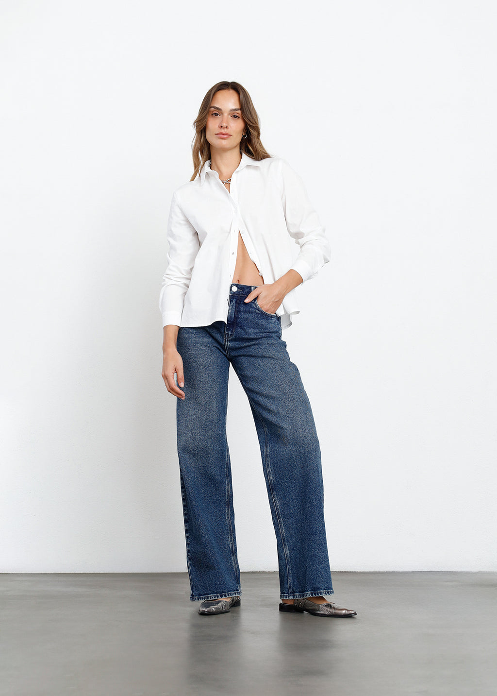 Jean Wide Leg con desvanecido - Azul 14_495H004_AZU183928_5