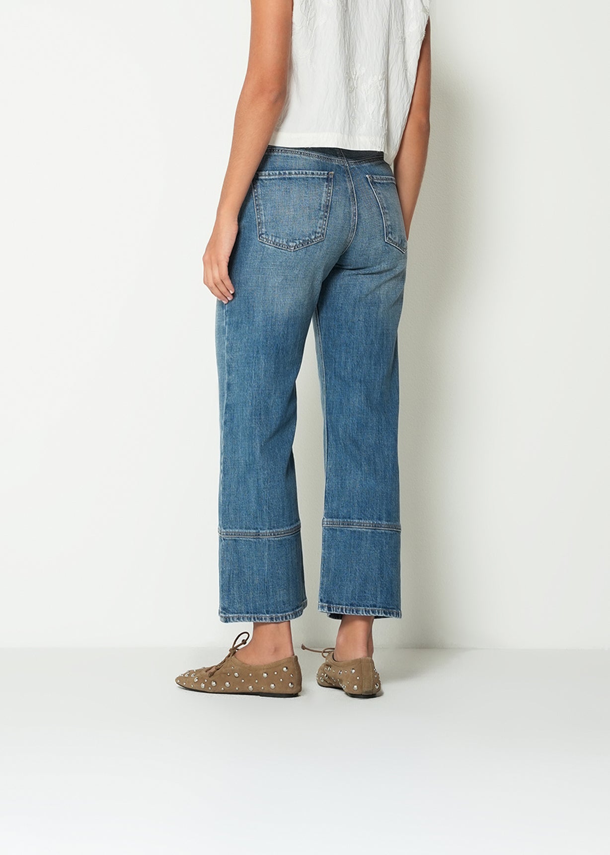 Jean straight tiro alto - Azul 14_495H013_AZU183928_7