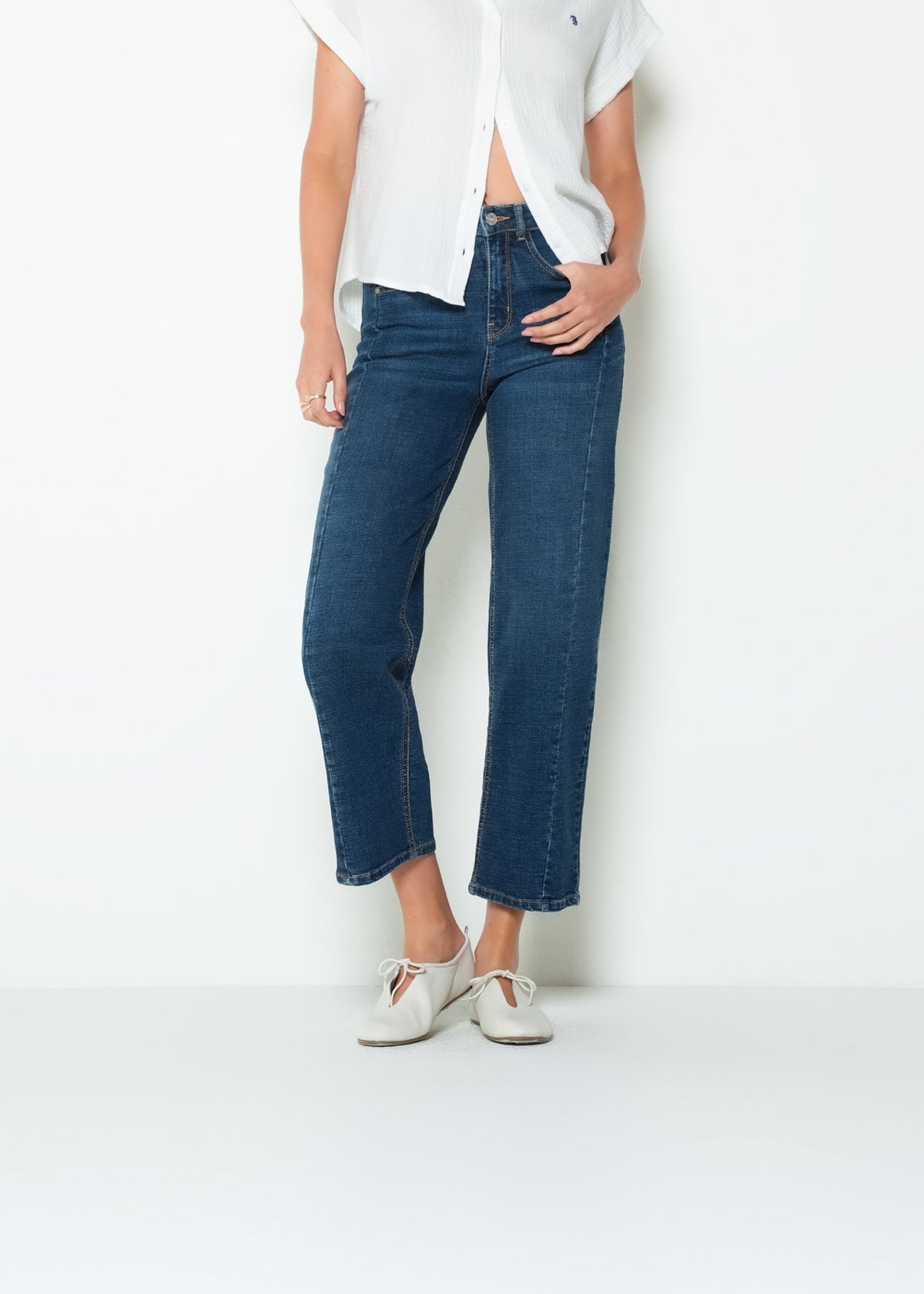 Jean straight tiro medio denim - Azul 14_495H054_AZU183928_0