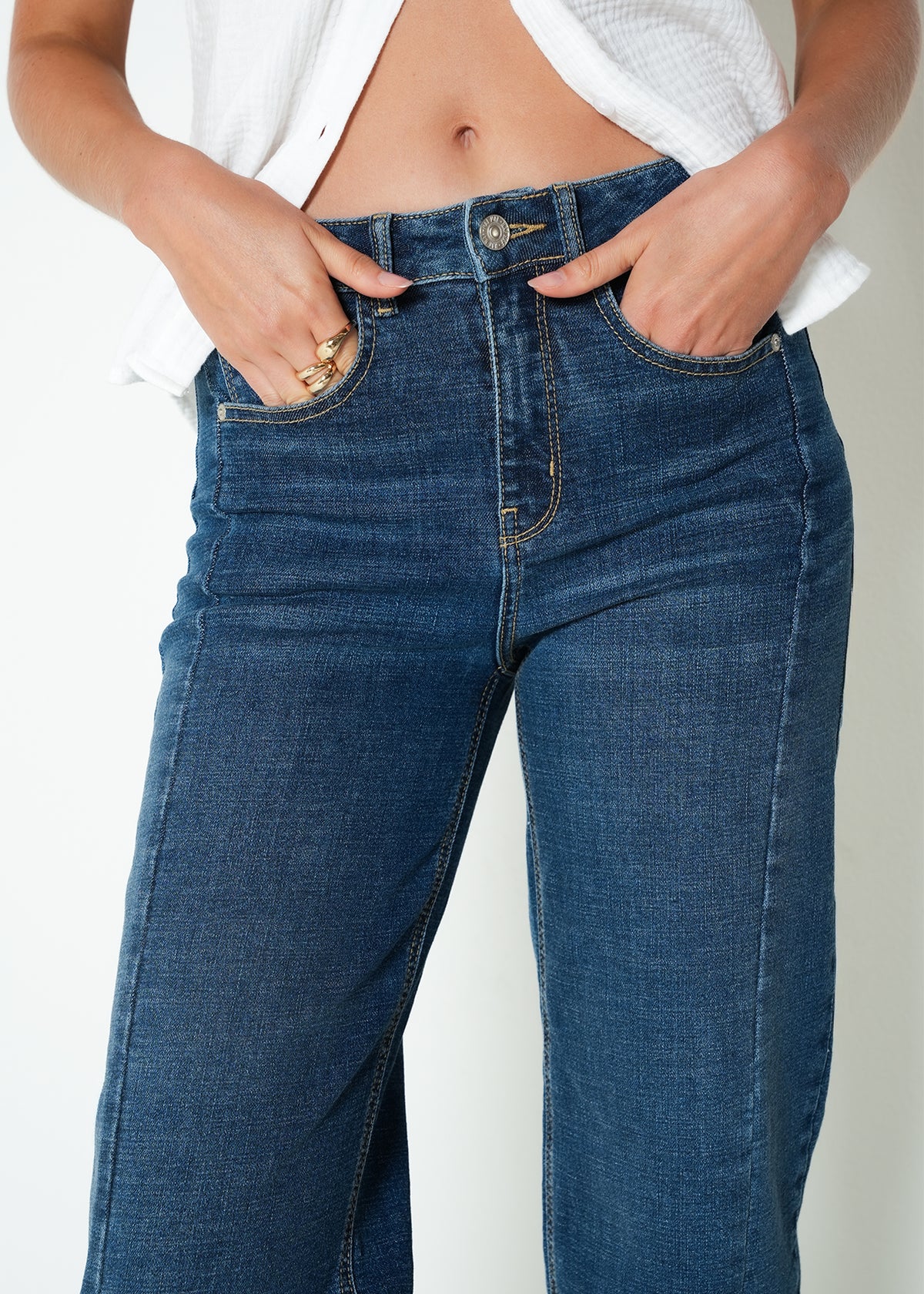 Jean straight tiro medio denim - Azul 14_495H054_AZU183928_4