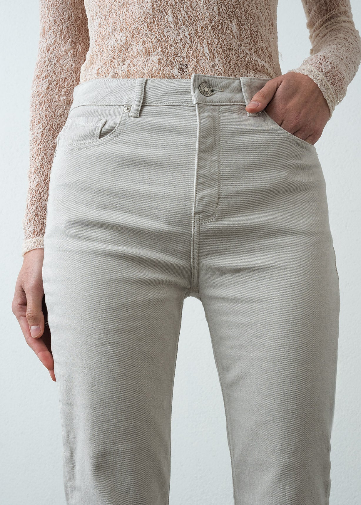 Jean Flare cinco bolsillos - Crudo 14_499G011_CRU110110_4