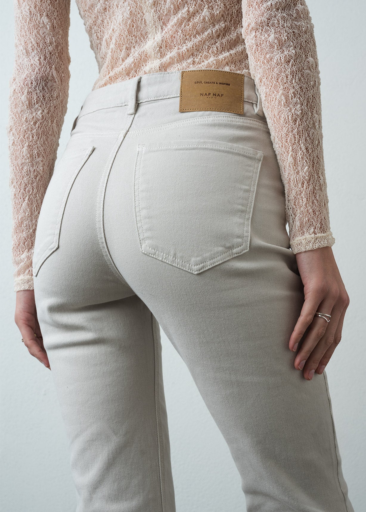 Jean Flare cinco bolsillos - Crudo 14_499G011_CRU110110_7