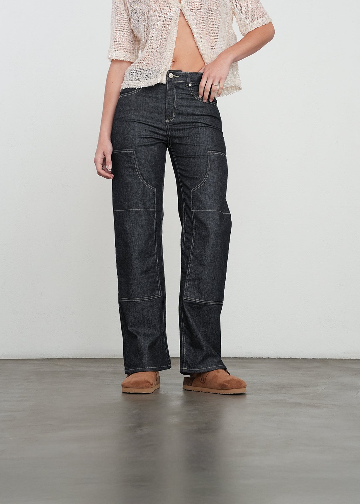 Jean Straight con parches en frente - Azul 14_499G061_AZU194227_0