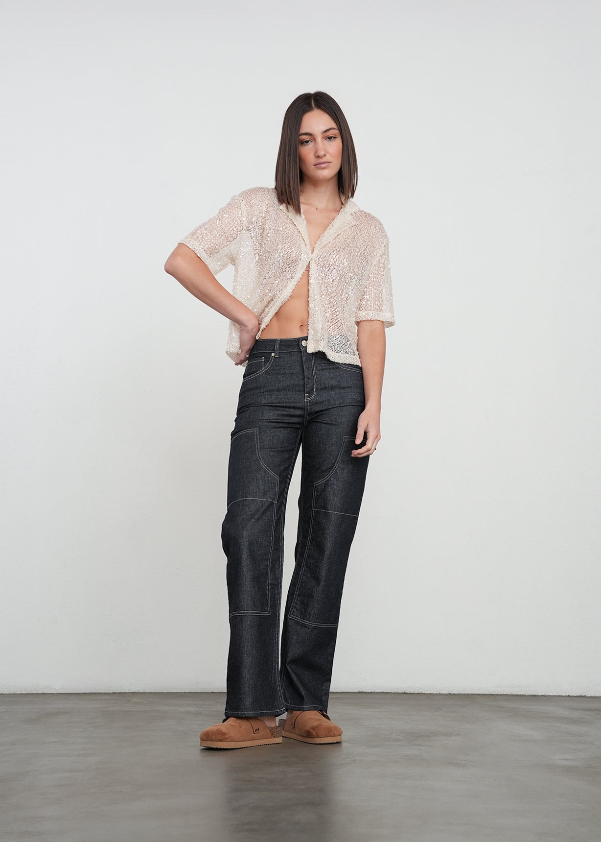 Jean Straight con parches en frente - Azul 14_499G061_AZU194227_3