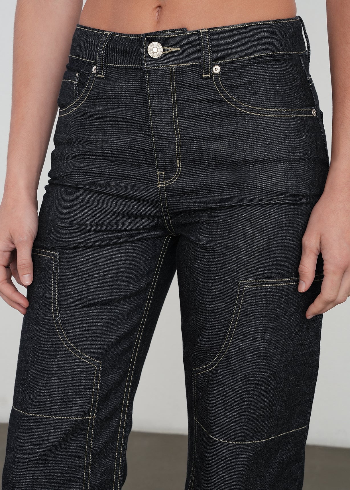 Jean Straight con parches en frente - Azul 14_499G061_AZU194227_7