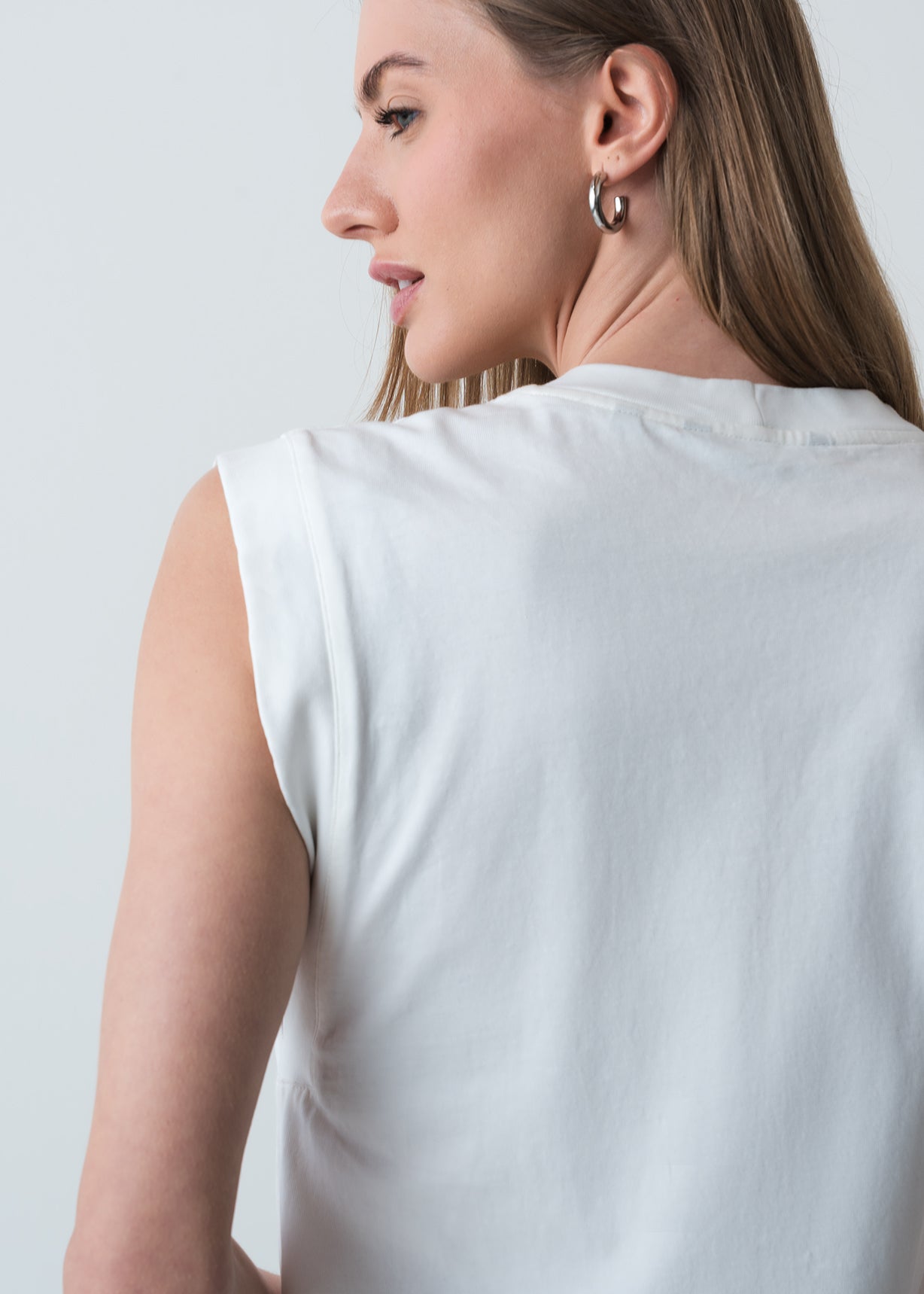 Camiseta con detalles en mangas - Crudo 14_503G075_CRU111001_6