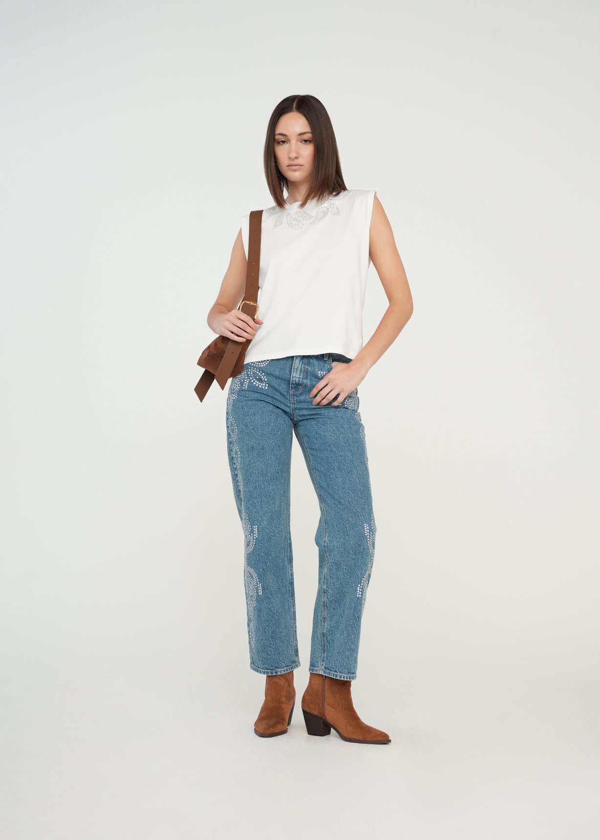 Camiseta con hojas en taches - Crudo 14_509G053_CRU111001_7