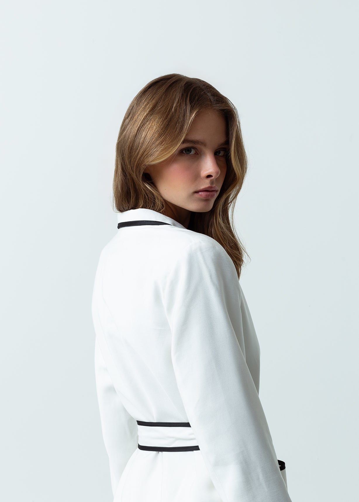 Chaqueta larga tipo blazer - Crudo 14_521G001_CRU110605_6
