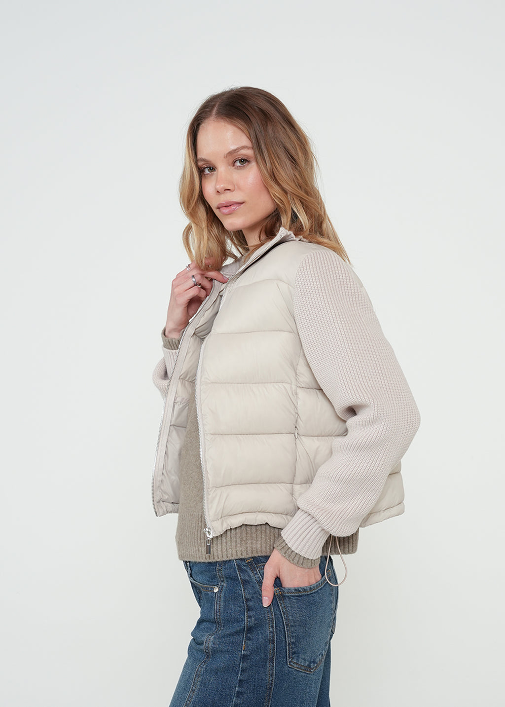 Chaqueta abullonada y tejida - Gris 14_522H008_GRI154503_3