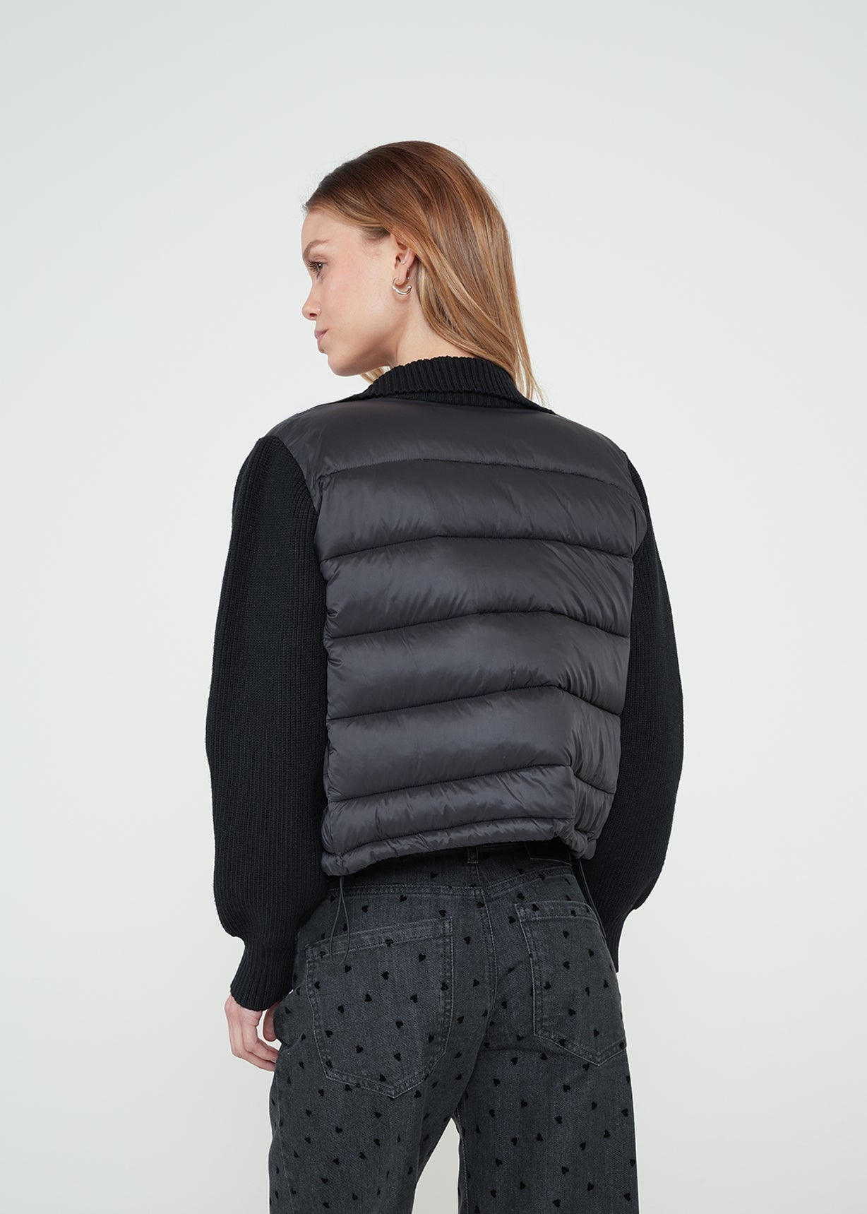 Chaqueta abullonada y tejida - Negro 14_522H008_NEG193909_5
