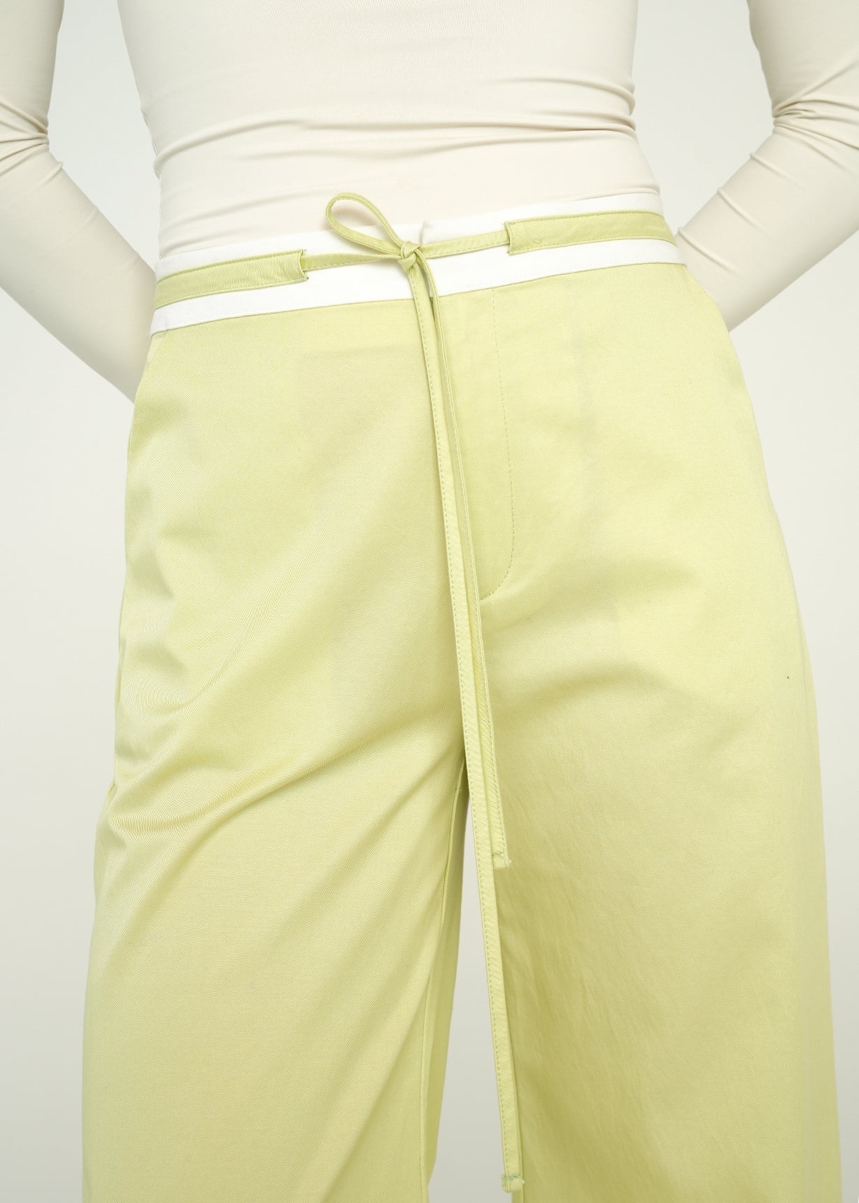 Pantalón Wide Leg tiro alto - Amarillo 14_531H307_AMA120521_4