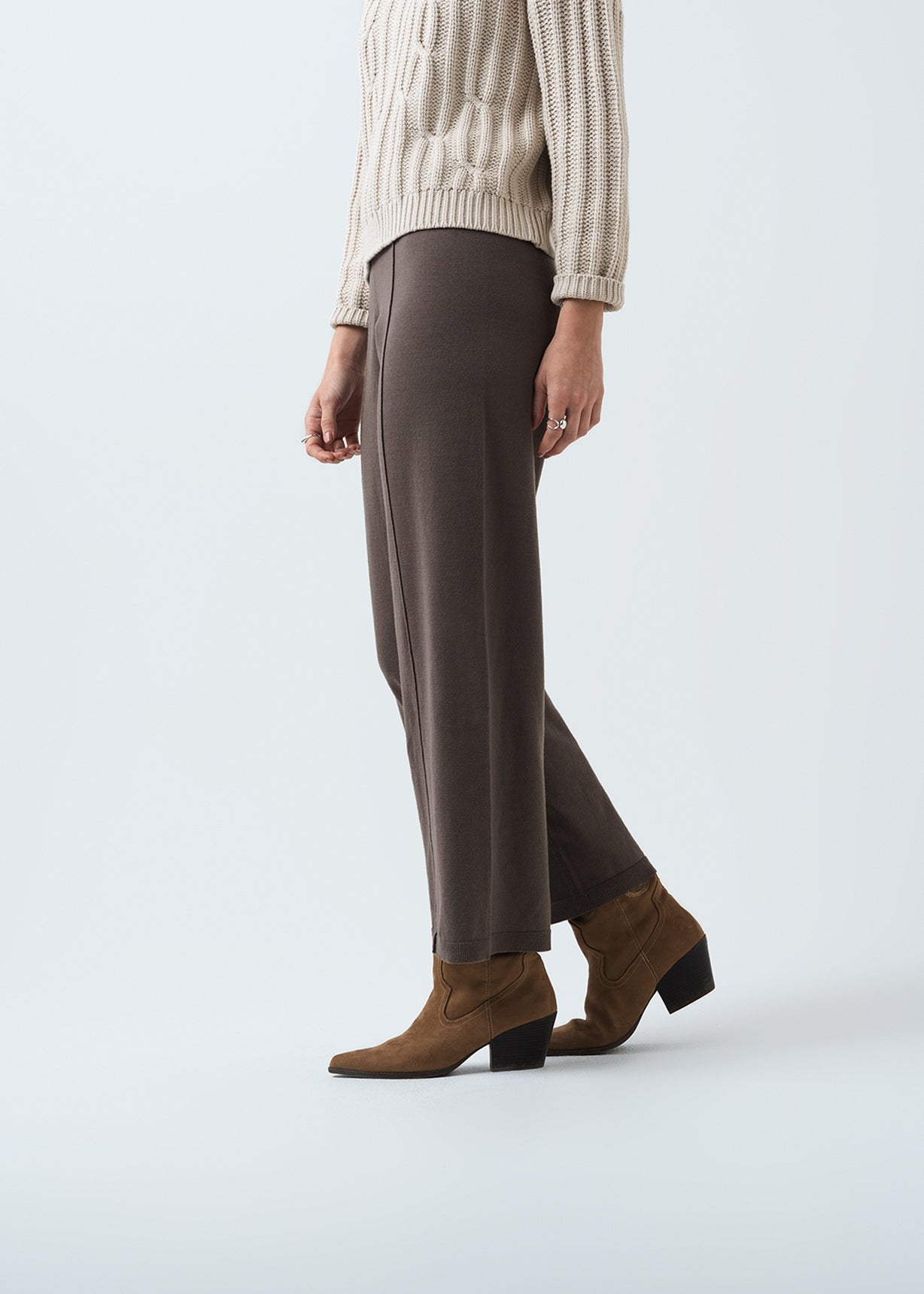 Pantalón Straight con cortes - Gris 14_539G006_GRI180513_5