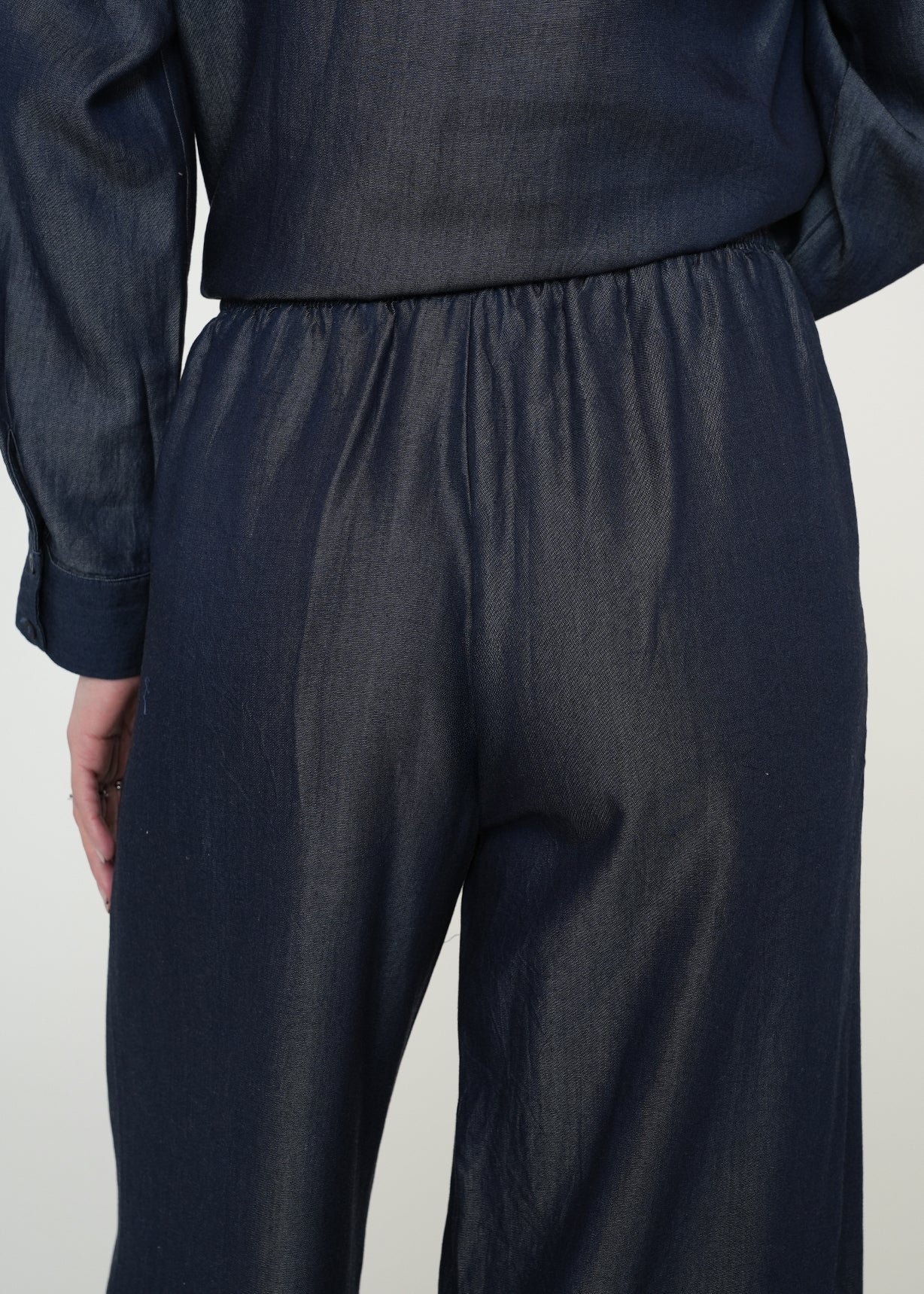 Pantalón con bordado floral - Azul 14_539G355_AZU183928_6
