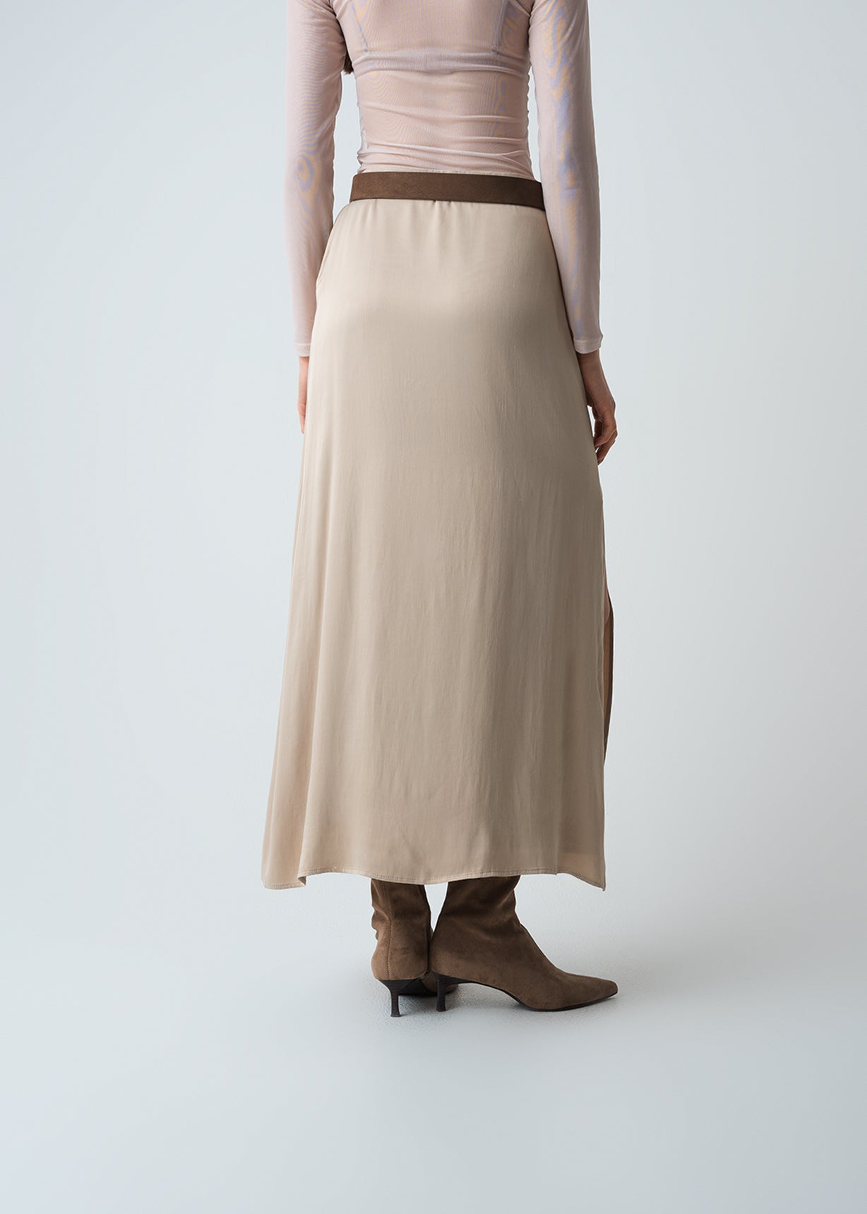 Falda con abertura en costado - Beige 14_543G370_BEI131012_5