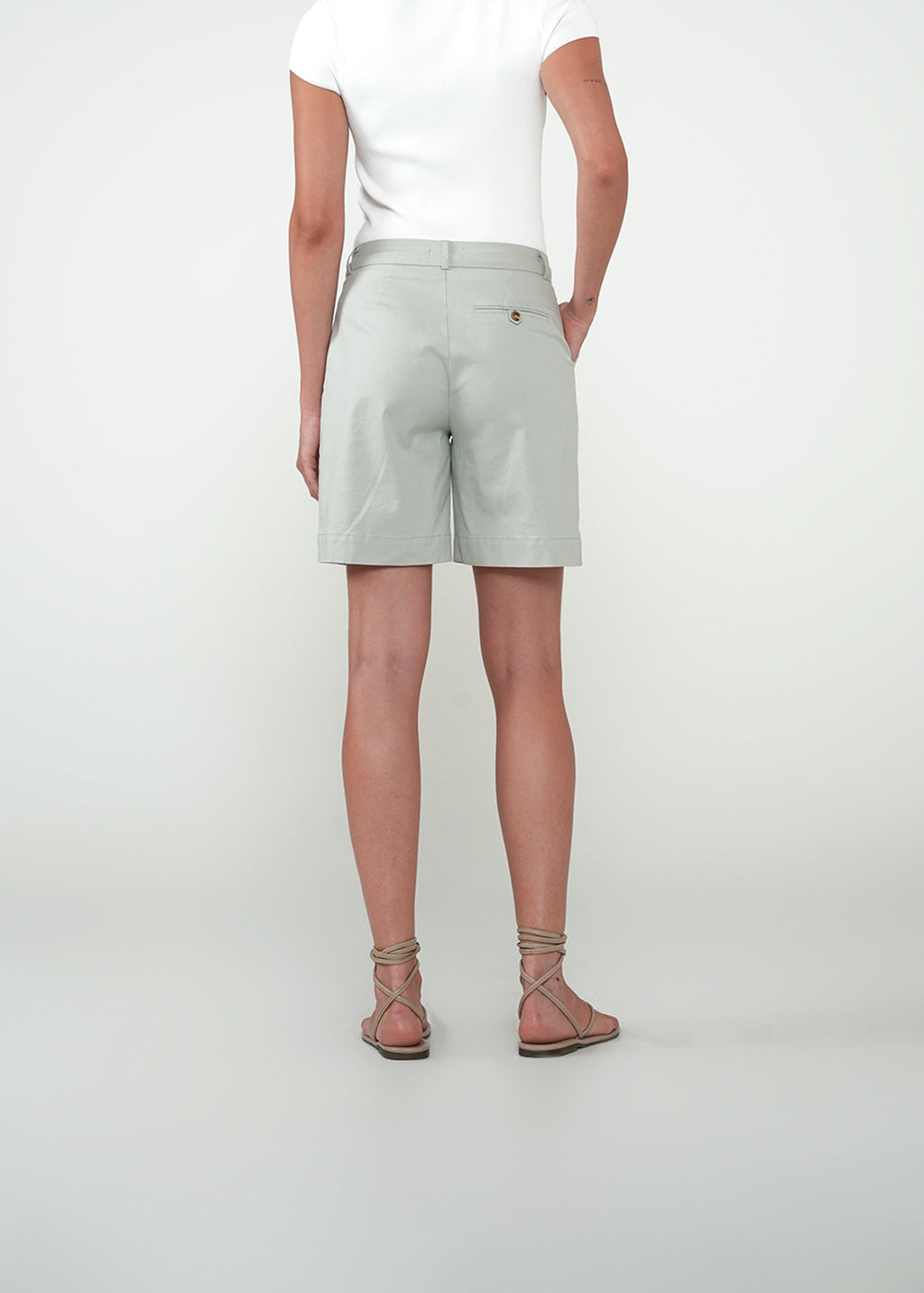 Short clásico con bolsillos - Gris 14_552H305_GRI144804_7