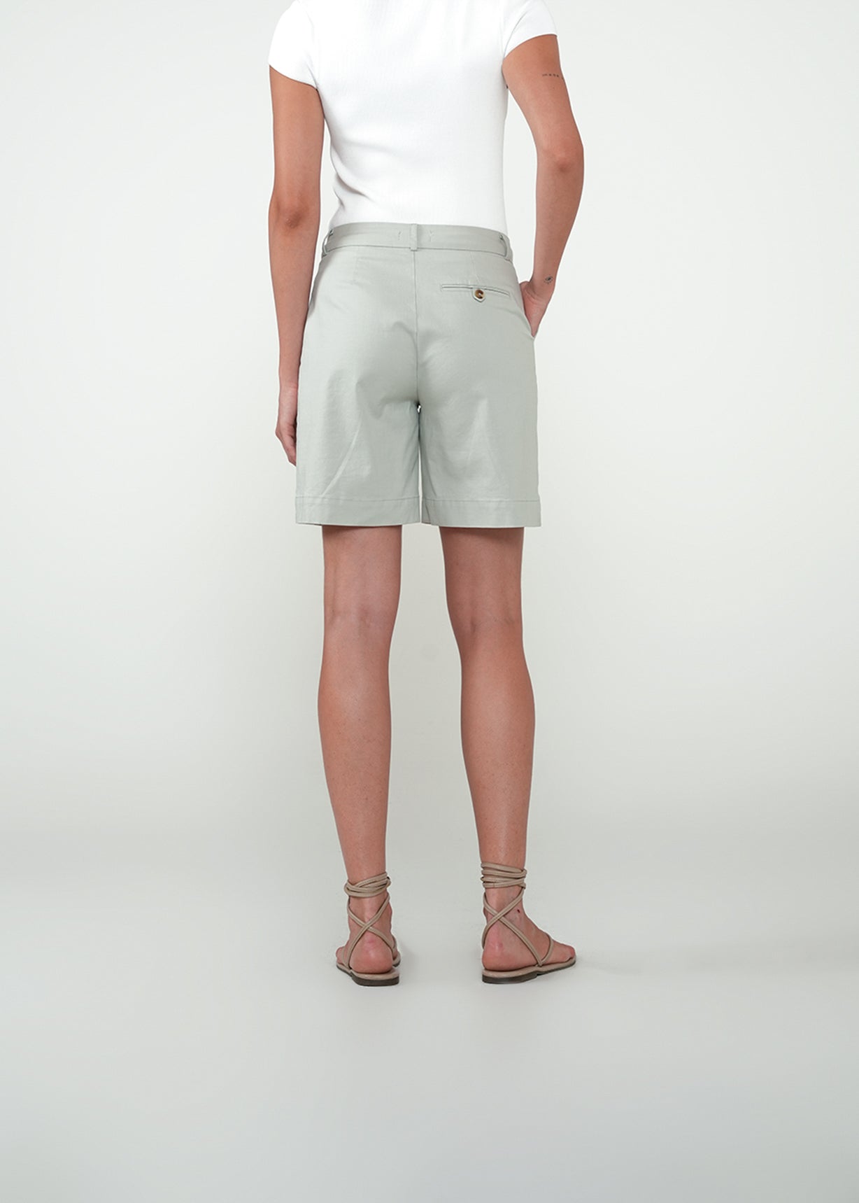 Short clásico con bolsillos - Gris 14_552H305_GRI144804_7