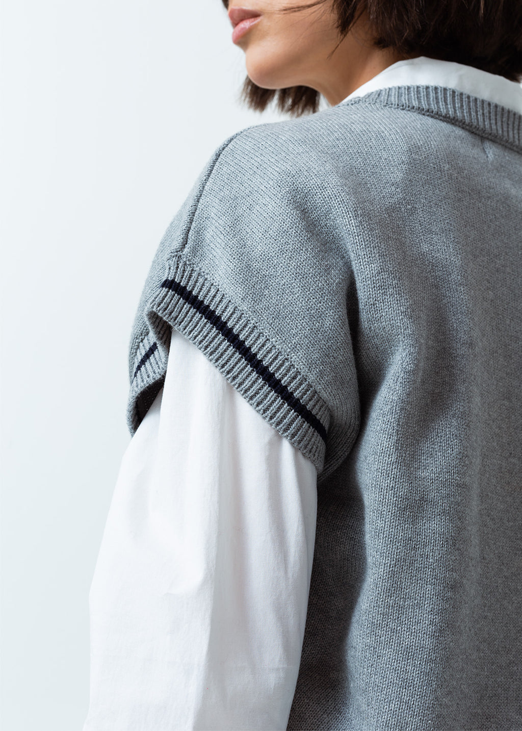 Camisa tejida de manga rodada - Gris 14_581G005_GRI144103_4