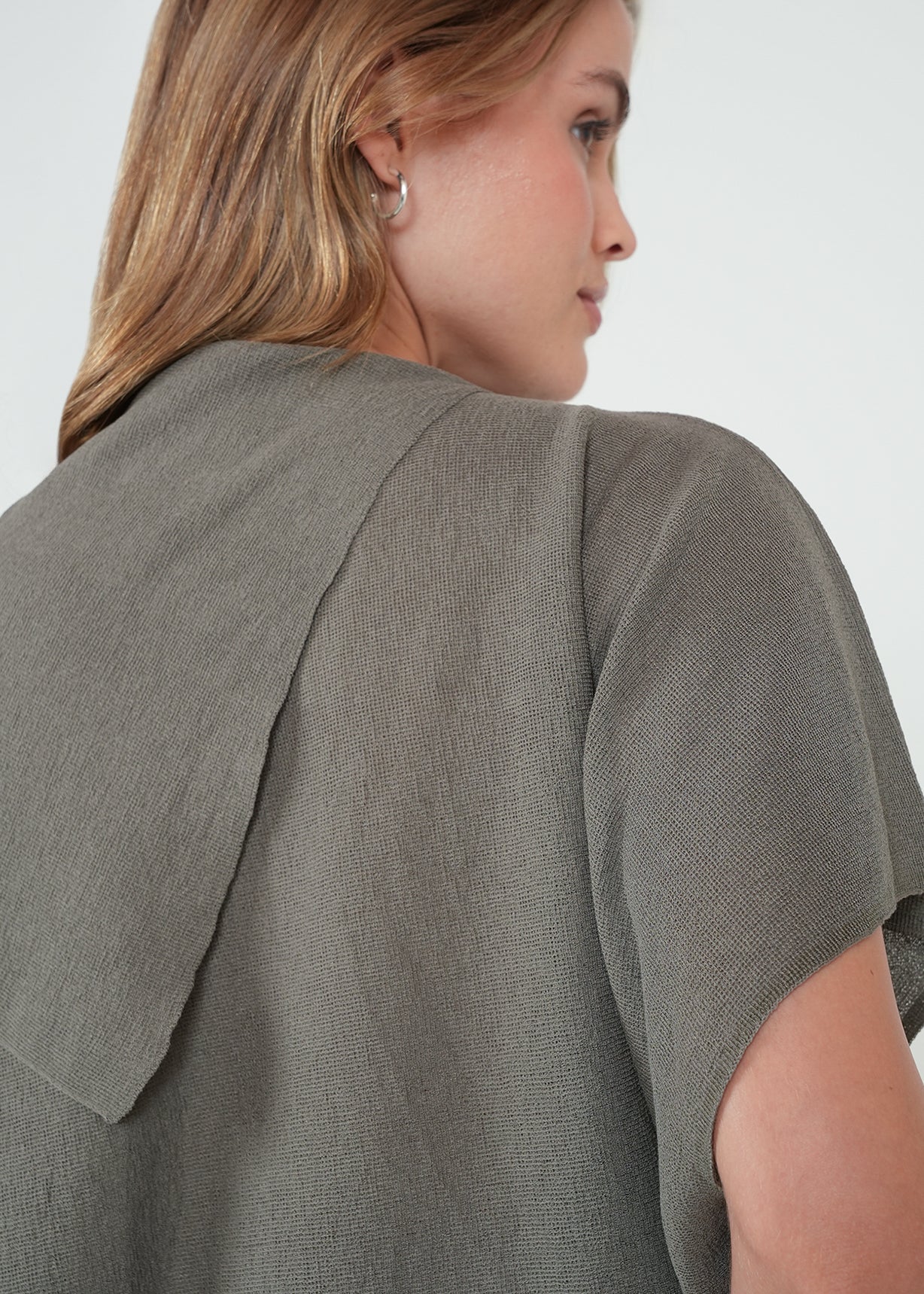 Camiseta con drapeado - Gris 14_582H002_GRI180516_6