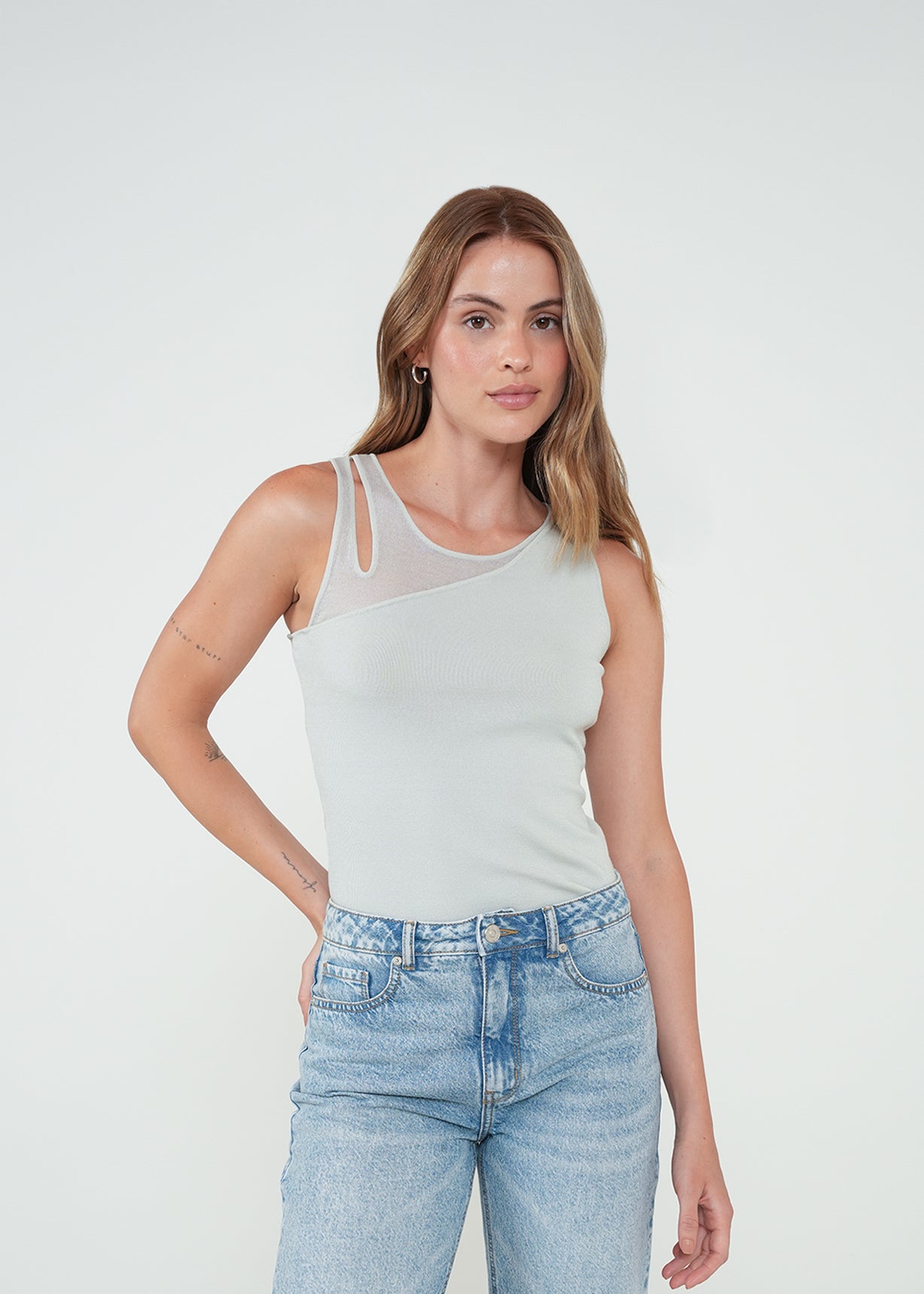 Camiseta con transparencia - Gris 14_582H004_GRI144804_0