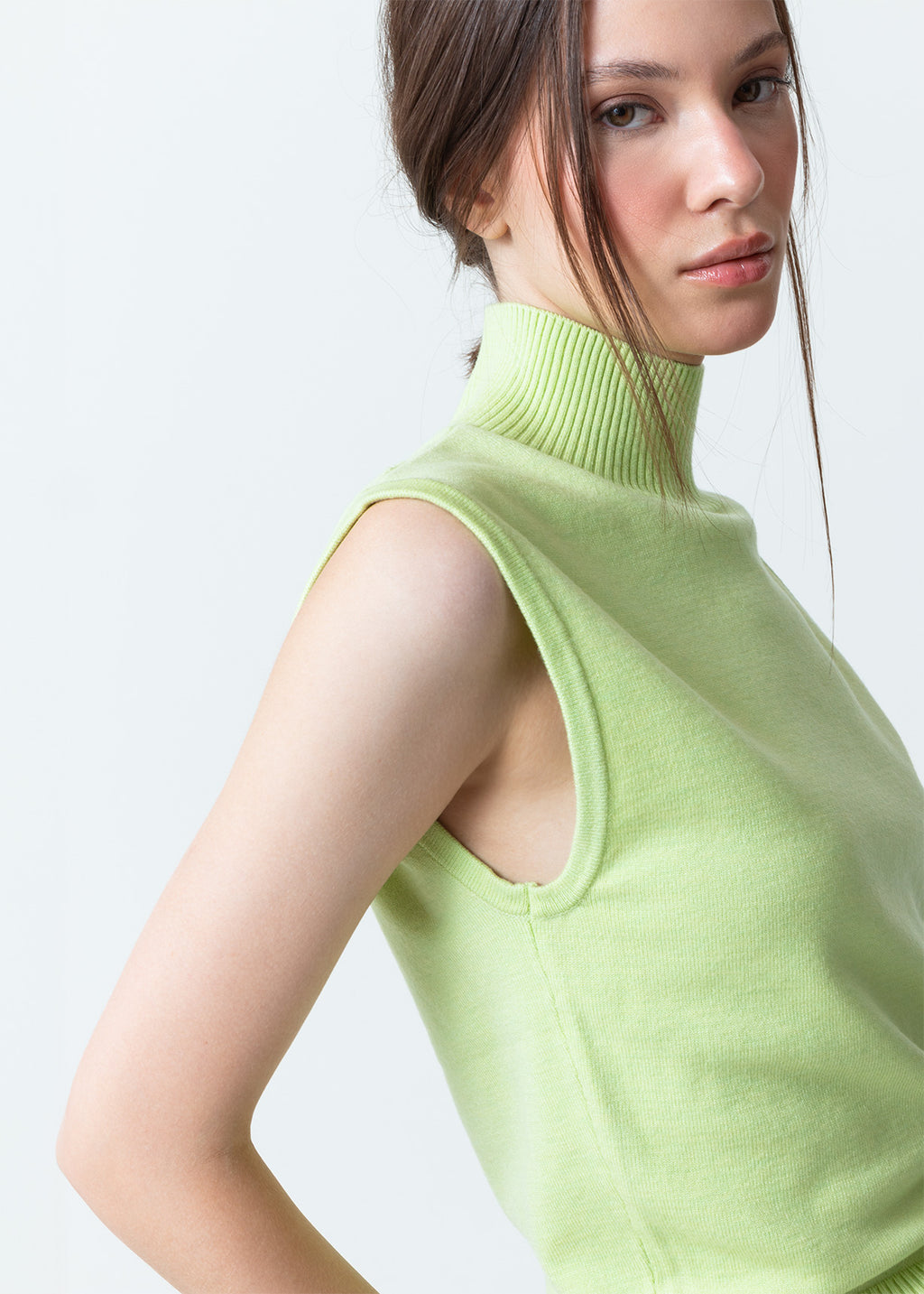Camisa tejida de cuello alto - Verde 14_589F016_VER130319_6
