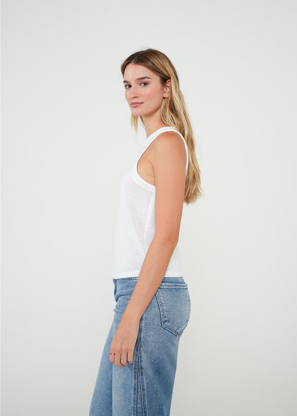Camiseta slim tiras cuello redondo - Crudo 14_700G501_CRU111001_3