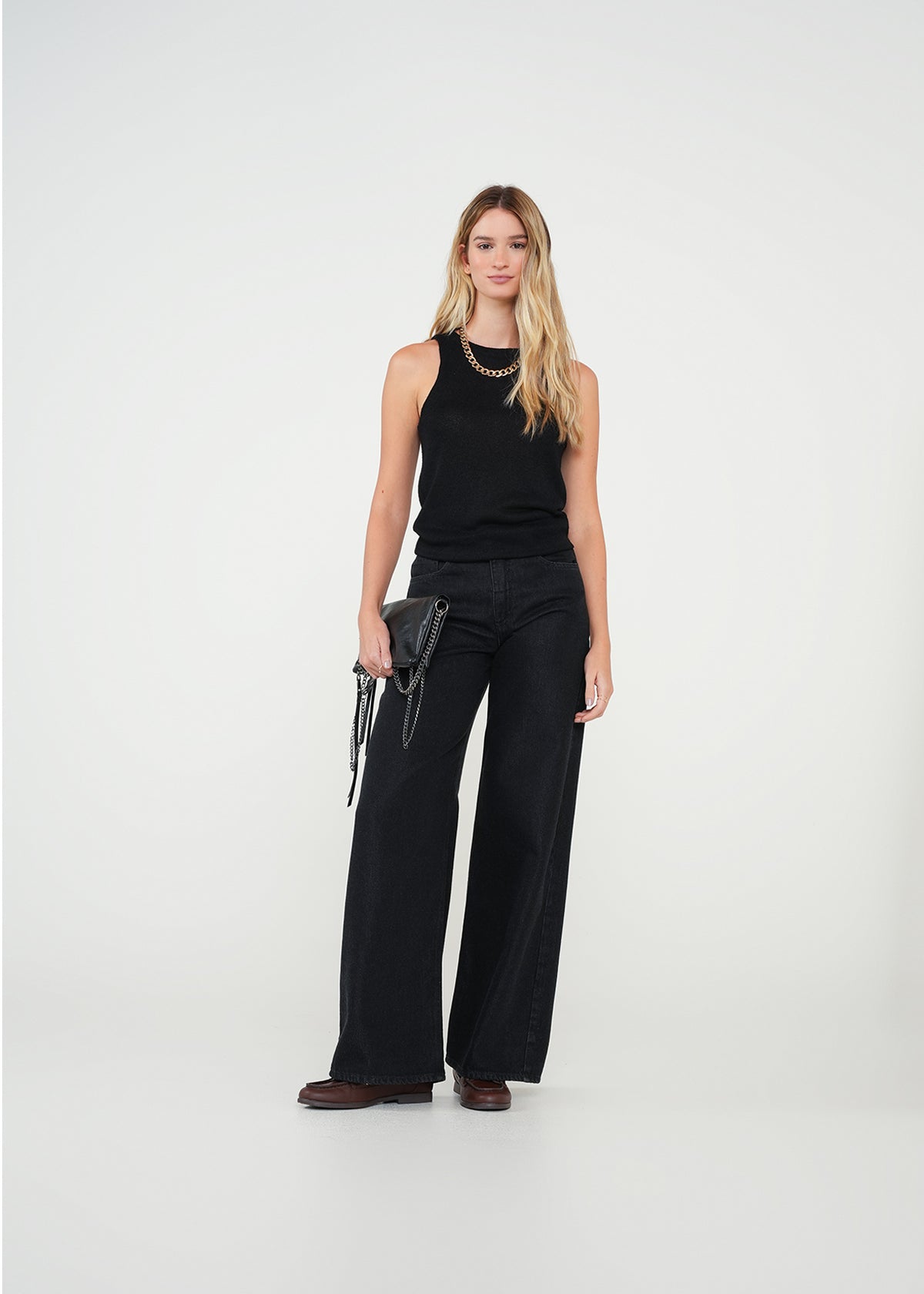 Camiseta slim tiras cuello redondo - Negro 14_700G501_NEG193909_3