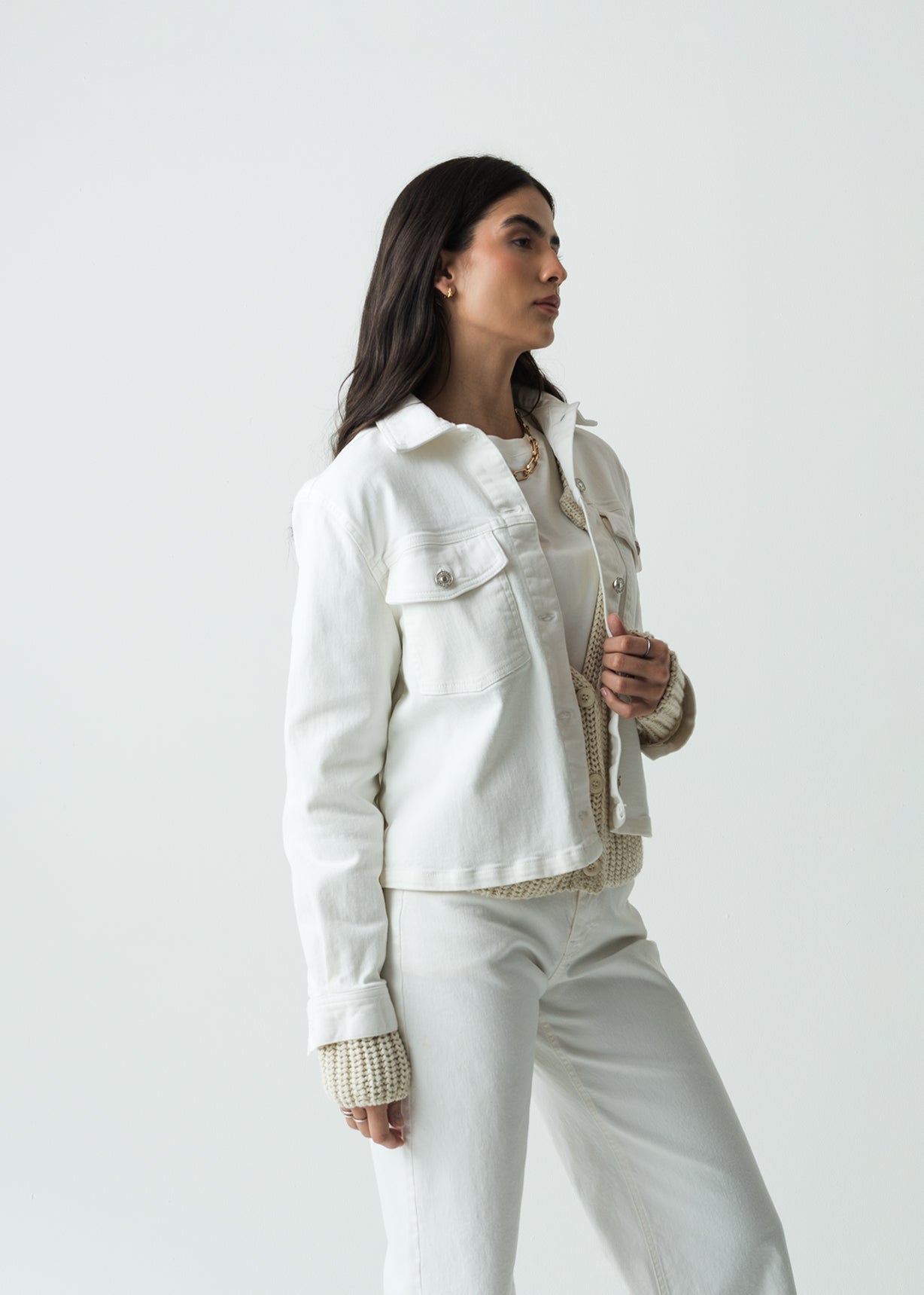 Chaqueta tipo Trucker en white denim - Crudo 14_720G503_CRU111001_4