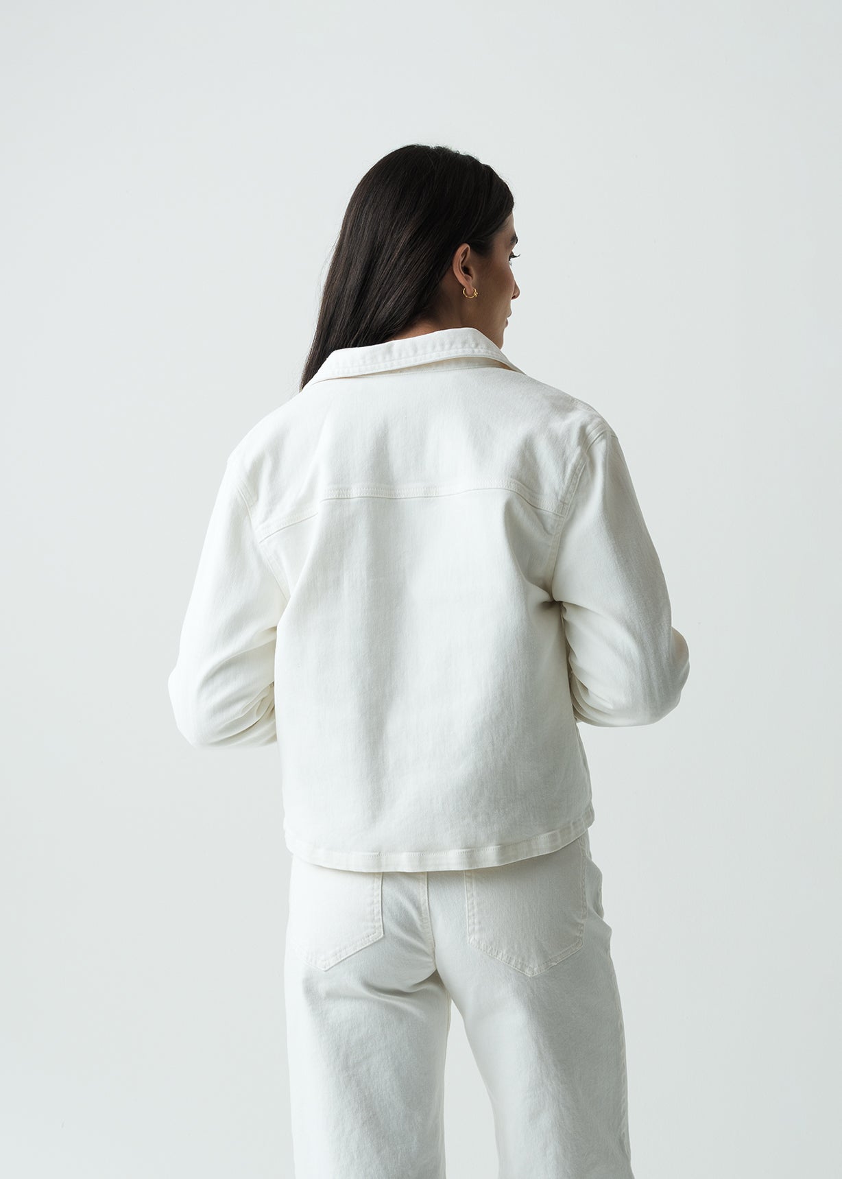 Chaqueta tipo Trucker en white denim - Crudo 14_720G503_CRU111001_5