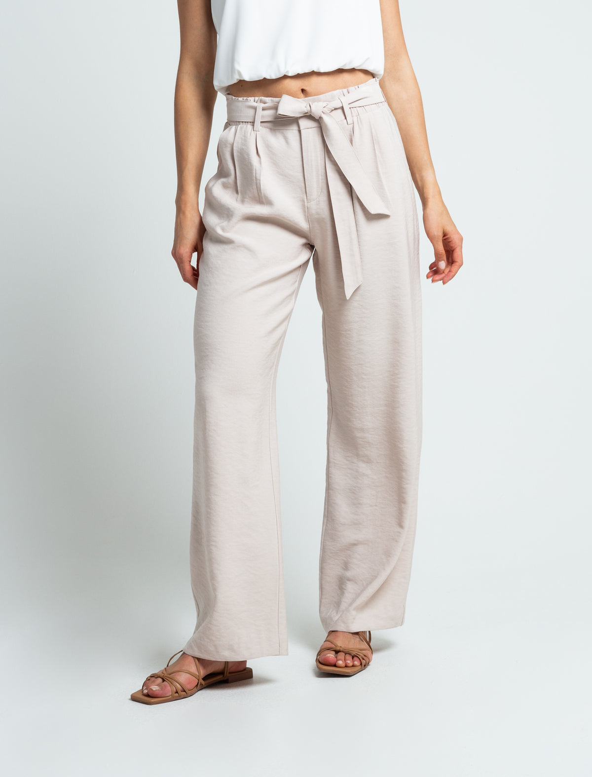 Pantalón con cinturón ajustable - Beige 14_730E503_BEI130607_0