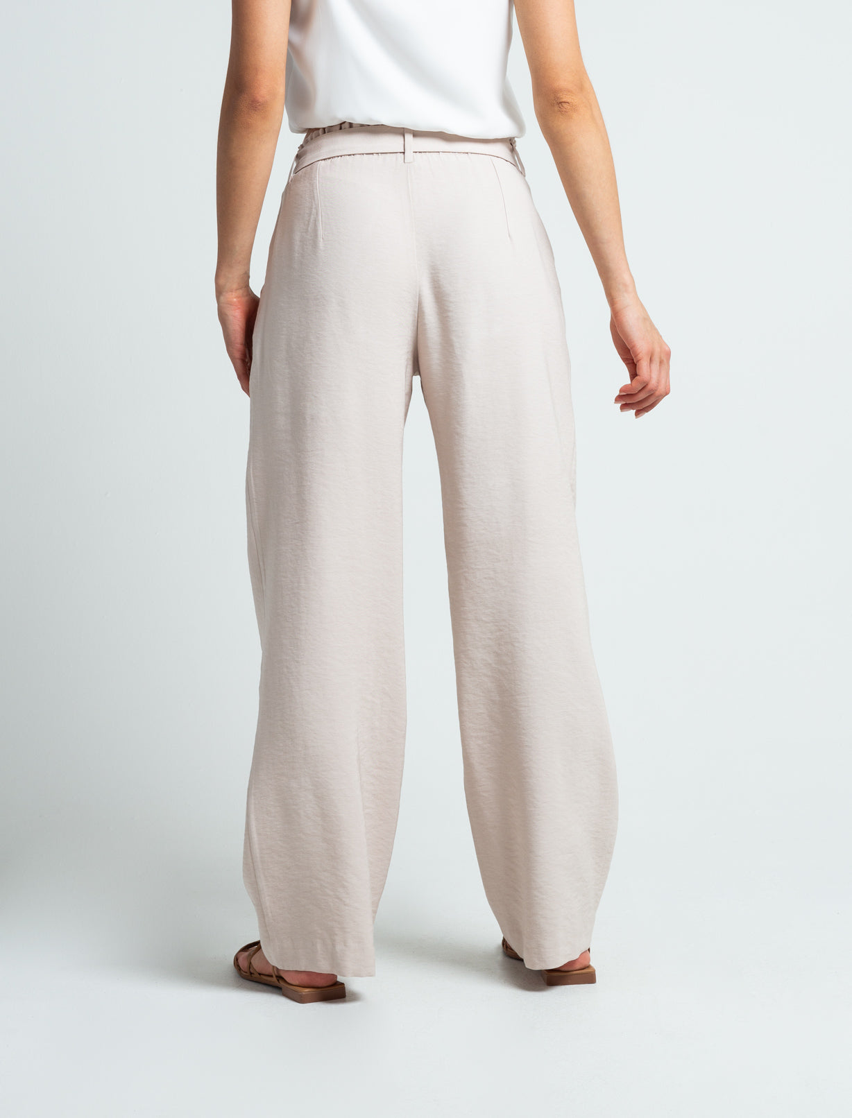 Pantalón con cinturón ajustable - Beige 14_730E503_BEI130607_4