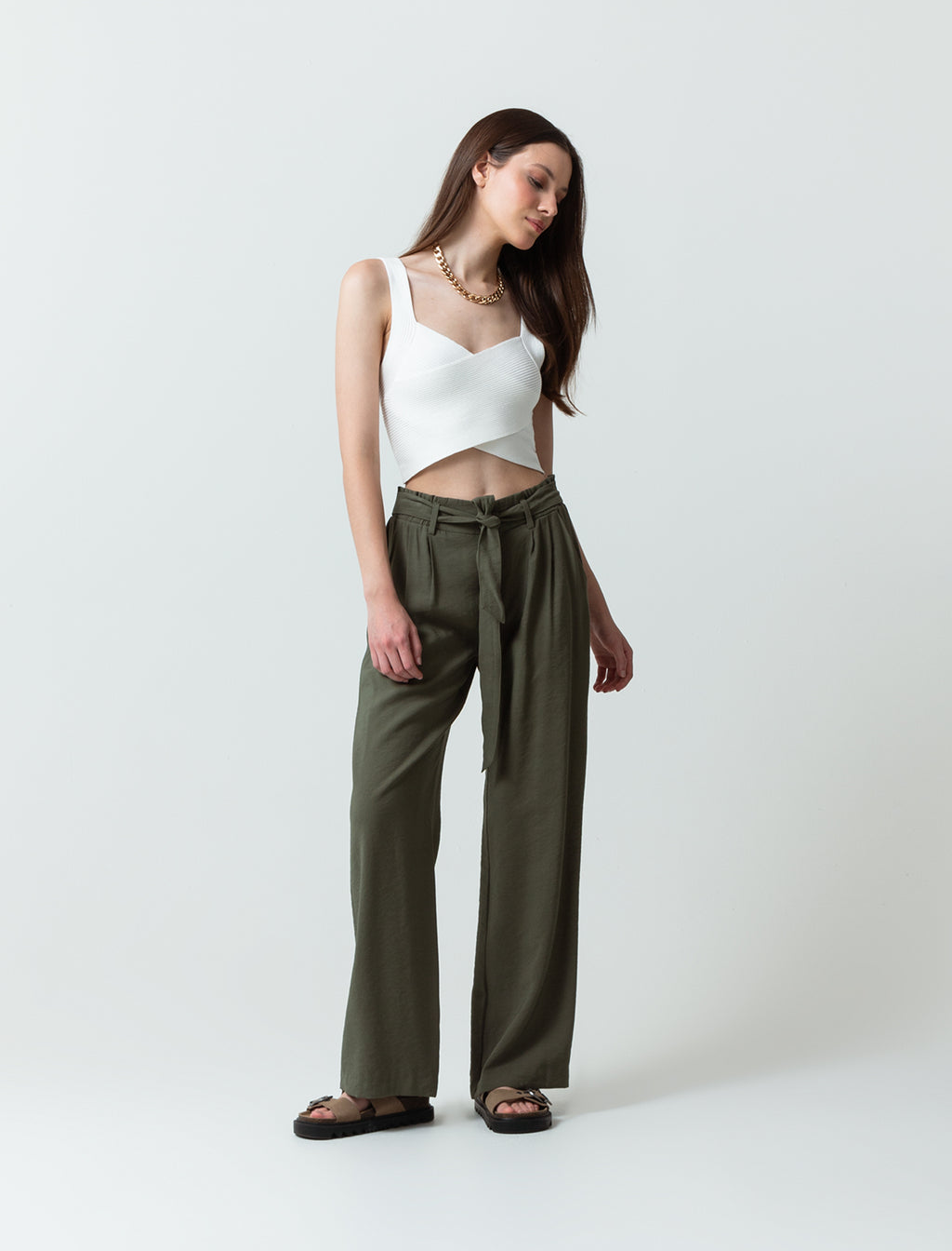 Pantalón con cinturón ajustable - Verde 14_730E503_VER190622_3