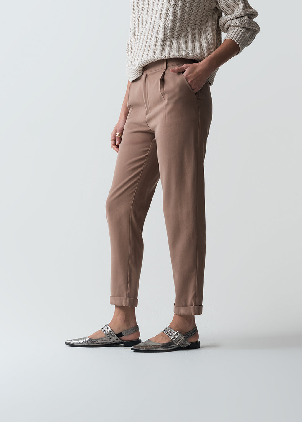 Pantalón Relax con prenses - Café 14_730G502_CAF171316_5