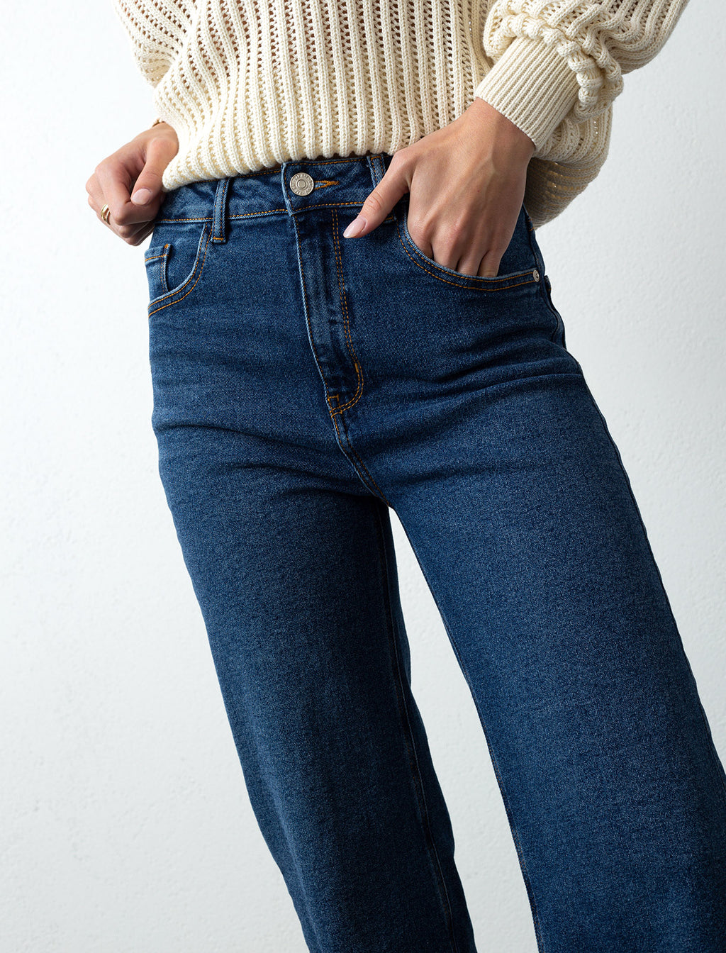 Jean para mujer tono medio Straight Cropped tiro súper alto Pauline infaltable - Azul 14_790D005_A03694_4