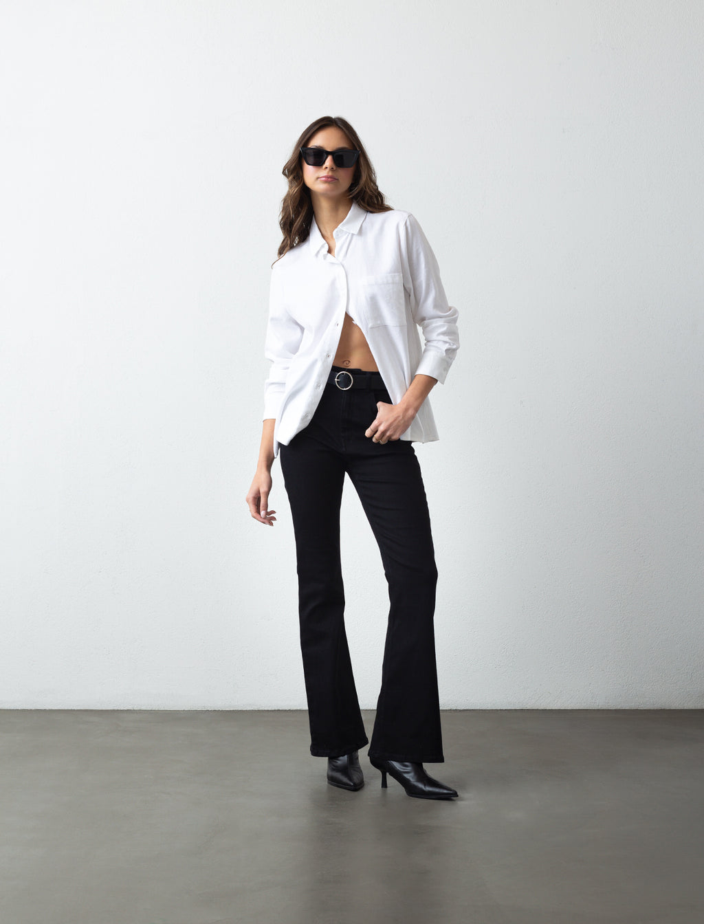 Jean con bota ancha - Negro 14_790D105_A02759_3