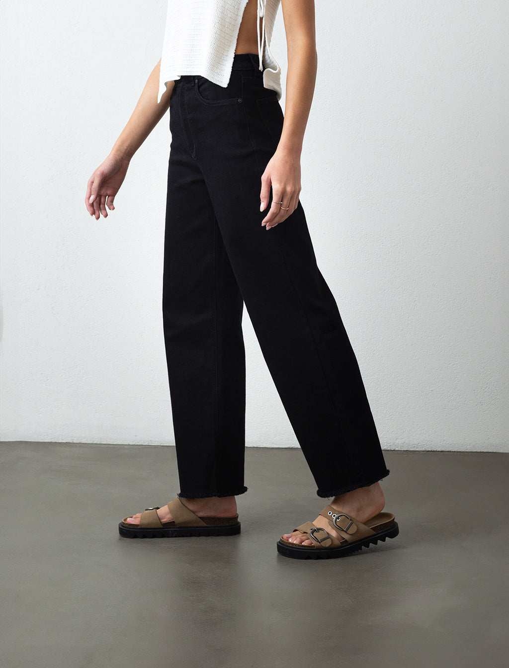 Pantalón Straight fit - Negro 14_790E516_NEG193909_5
