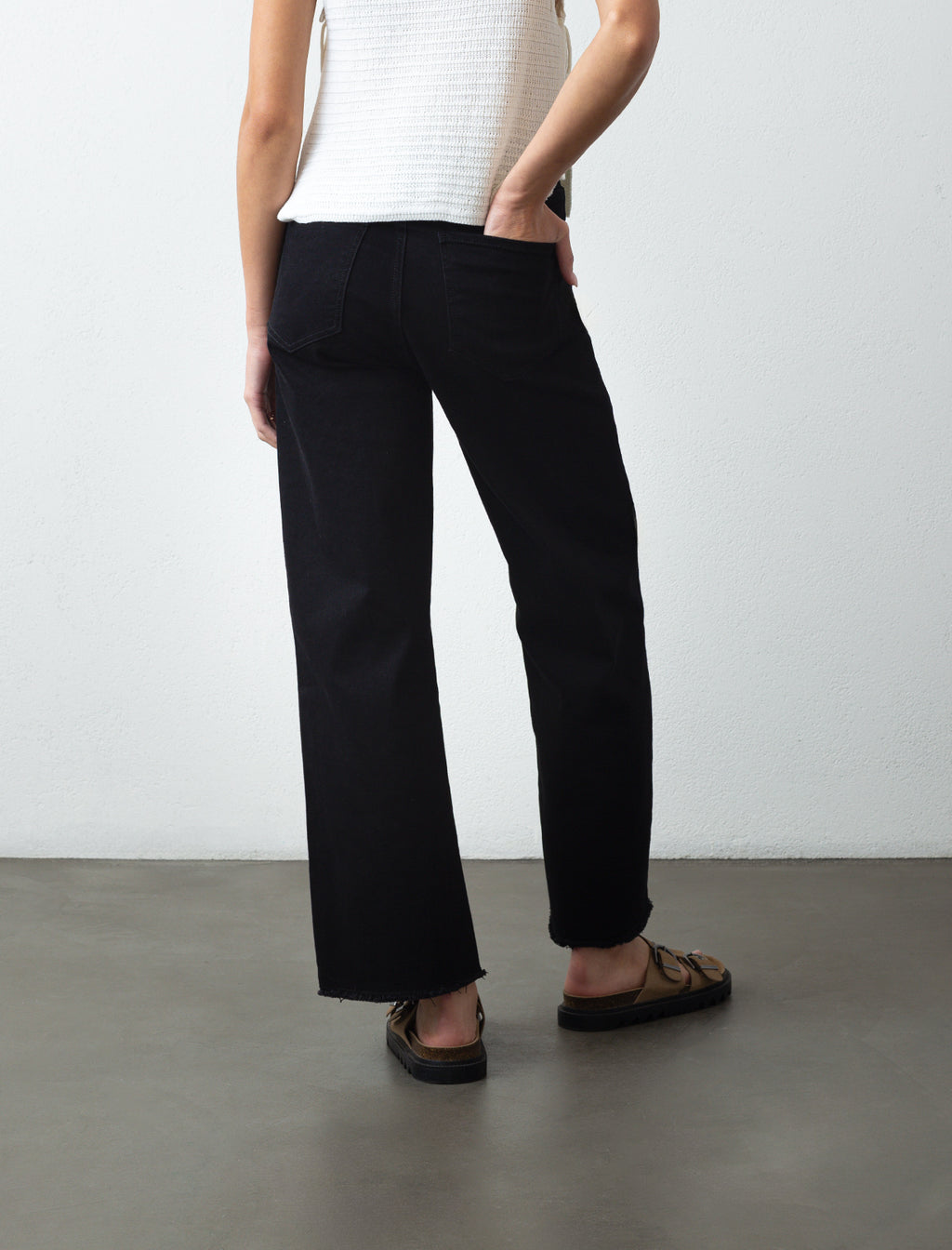 Pantalón Straight fit - Negro 14_790E516_NEG193909_7