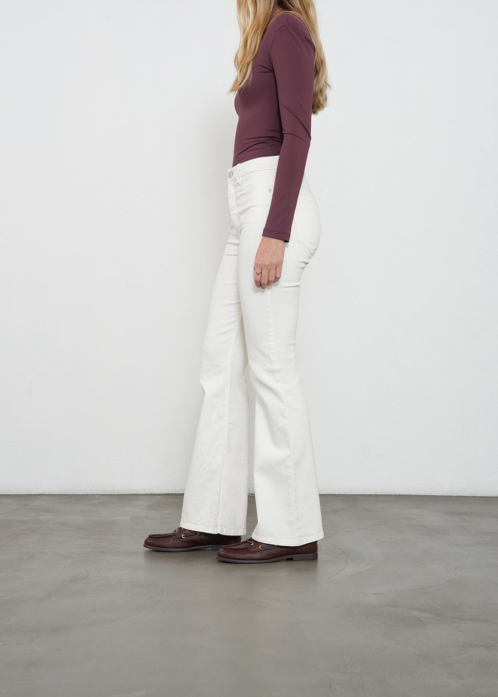 Jean flare tiro medio - Crudo 14_790G007_CRU111001_5